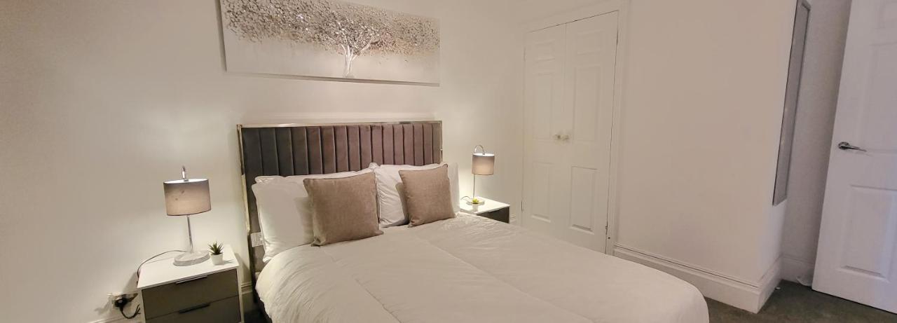 Stunning 2 Bedroom Apartment In Canary Wharf - Morland Apartments Londra Exterior foto